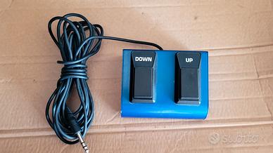 footswitch Behringer FS112V