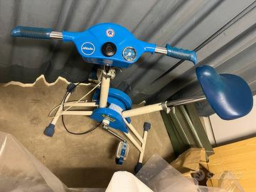 Cyclette da camera vintage Ginny Atala