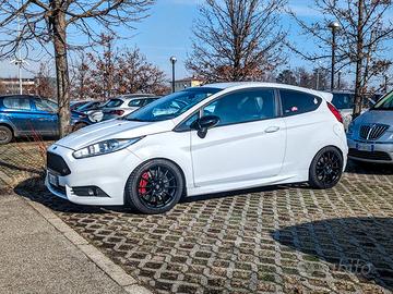 Fiesta ST 182