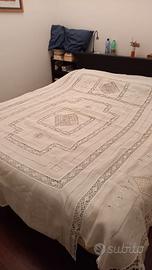 copriletto pizzo e ricami