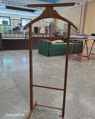 Servomuto in legno 