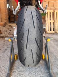 Gomme brigestone s22