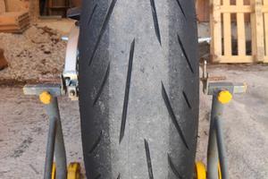 Gomme brigestone s22