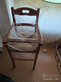 seggiolone di legno per bambini