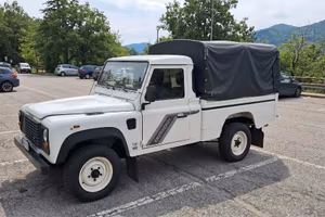 Land Rover Defender 110 2.5 Tdi PICK UP RESTAURATO