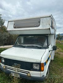Camper da ristrutturare