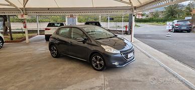 Peugeot 208 1.4 HDi 68cv 5 porte Allure