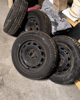 cerchi e gomme