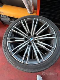 Cerchi da 18”bmw con sensori trattabili!
