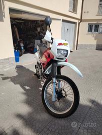  Honda Dominator NX 650 del 97 
