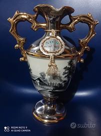 Bottiglia di liquore vintage 