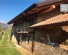 Privato vende Cascinale in prestigiosa posizione