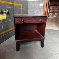 Coppia comodini letto