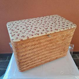 Cesta con coperchio trapuntato