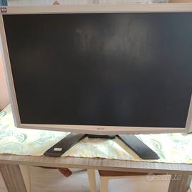 monitor 24"