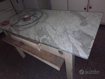 Tavolo da cucina 1940- piano in marmo-