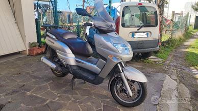 Scooter Yamaha XC 300