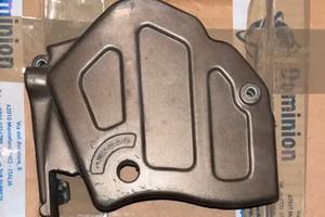 Carter pignone e cavalletto honda