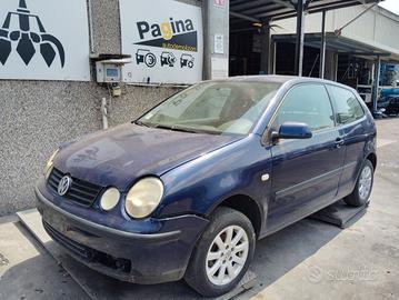 VOLKSWAGEN POLO 1.4 B 2002 AUA  PER RICAMBI