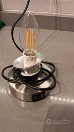 Lampada da comodino senza paralume