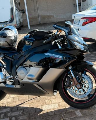Honda cbr 1000rr
