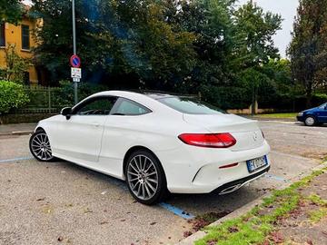 Mercedes C200 Premium 9m