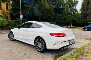 Mercedes C200 Premium 9m