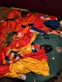 lotto 4 vestiti carnevale 