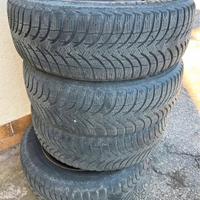 Cerchi e gomme da 15" Panda, Qubo, Nemo, Beeper