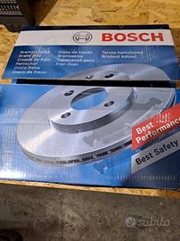 Coppia dischi freni anteriori Bosch per VW Golf 6