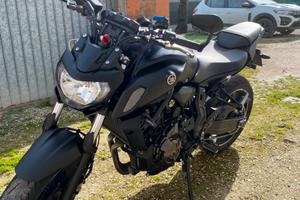Yamaha MT 07 A2