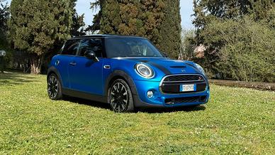 Mini 2.0 Cooper SD aut. 3P 2018 PERFETTA leggi tes