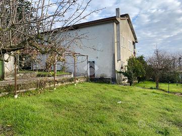 VILLA SINGOLA A ARTENA