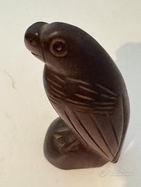 Scultura vintage in legno s forma di pappagallo