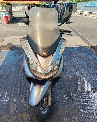 Yamaha Majesty 400