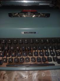 Macchina da scrivere