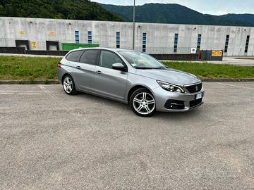 Peugeot 308 2018 cambio automatico