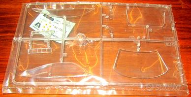 Italeri Ferrari 348 cristalli e decals