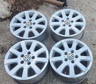 Cerchi in lega VW R15