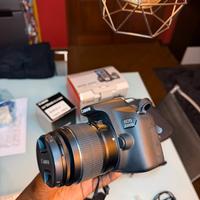 Canon EOS 2000D+ Obbiettivo canon EF 50mm f/1.8