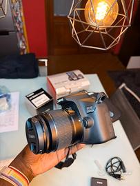 Canon EOS 2000D+ Obbiettivo canon EF 50mm f/1.8