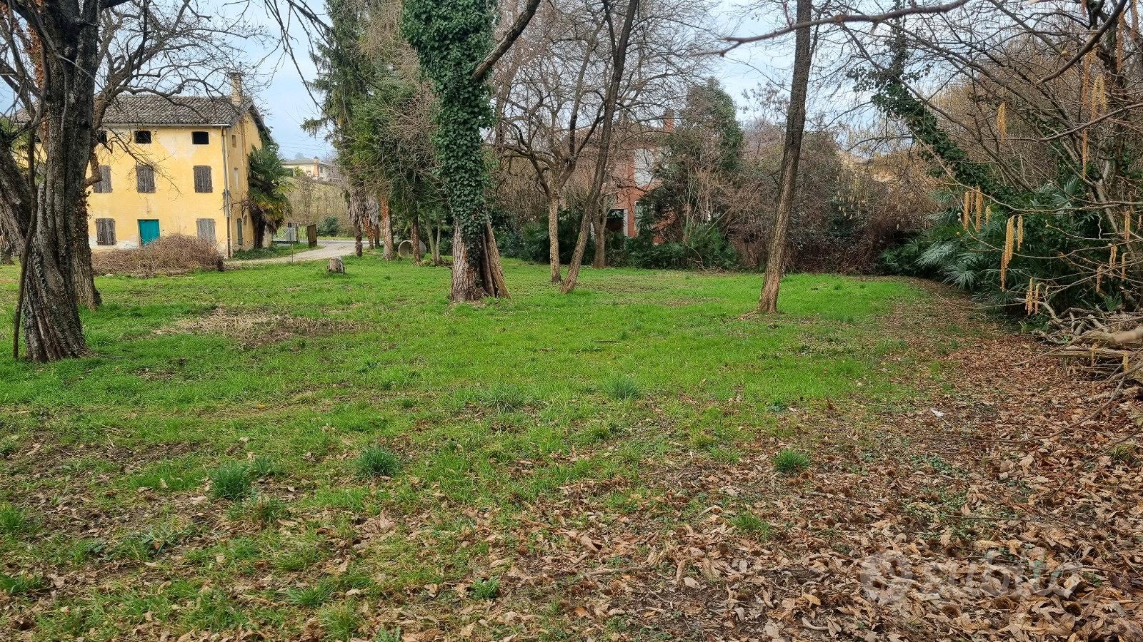 Casa con terreno - Vista 4