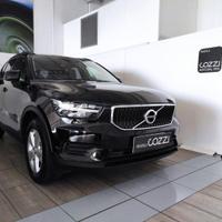 VOLVO XC40 (2017-->) - XC40 T2 Geartronic Momentum