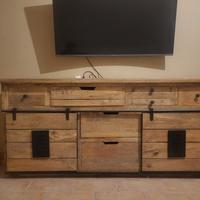 mobile tv più credenza