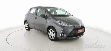TOYOTA Yaris 1.5 Hybrid 5 porte Active