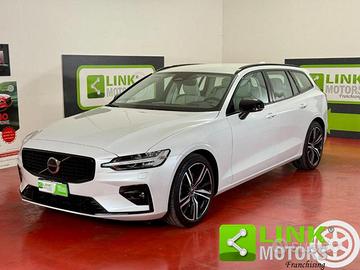 VOLVO V60 B4 (d) aut Ultimate Dark 19" IVA ESP.