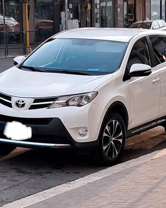 Toyota rav 4 anno 2014