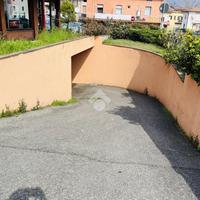 MAGAZZINO A COSTA VOLPINO