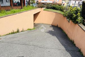 MAGAZZINO A COSTA VOLPINO