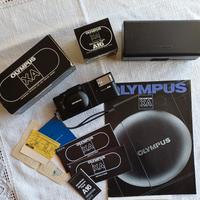 Olympus XA con FLASH A16